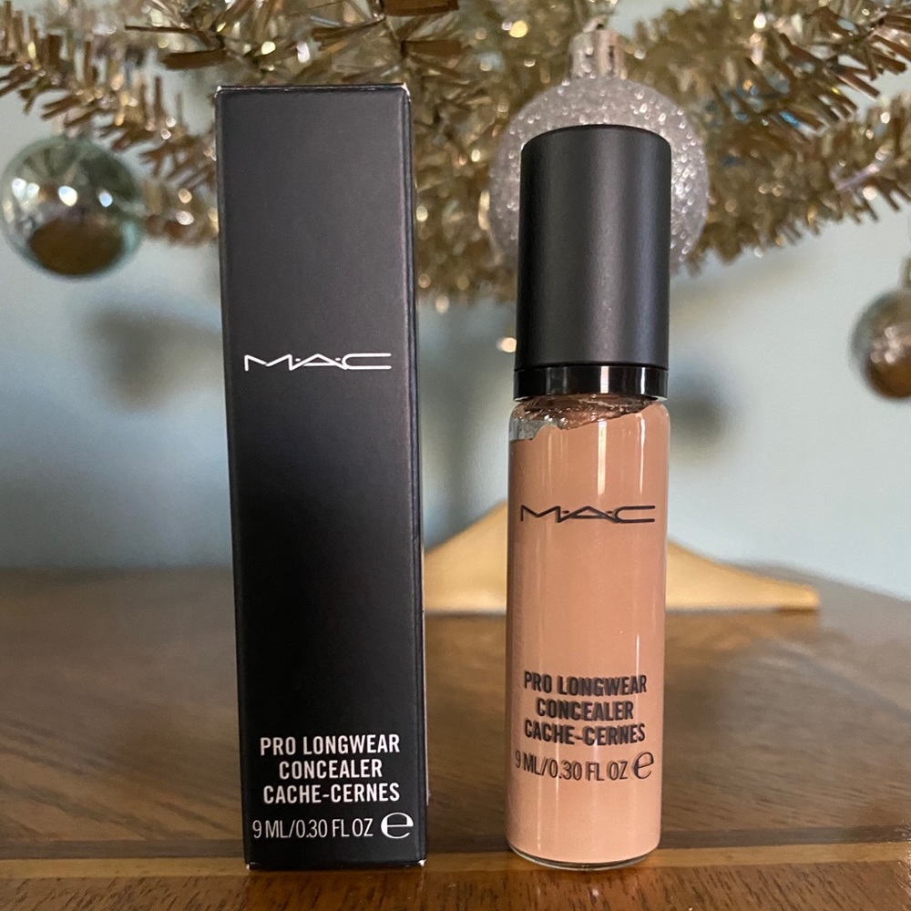 MAC Pro LongWear Concealer - NW25